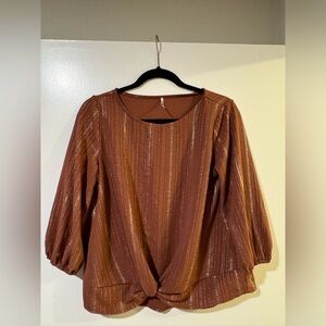 3rd + Malt terracotta 3/4 sleeve top size medium